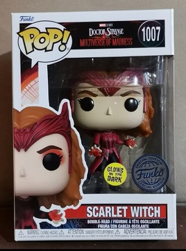 Funko pop Marvel Scarlet Witch GITD