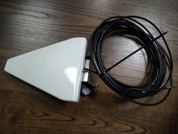 Antena kierunkowa Dipol 9 dBi LTE GSM 10m