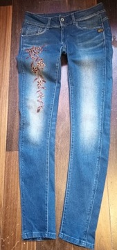Spodnie jeansowe g-star raw 28/32 z aplikacją
