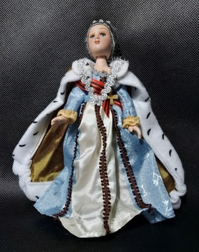  lalka laleczka z porcelany krolewna 