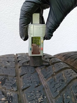 Opony zimowe Nokian WR SUV3 255/65/17