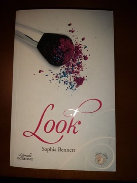 LOOK SOPHIA BENNETT