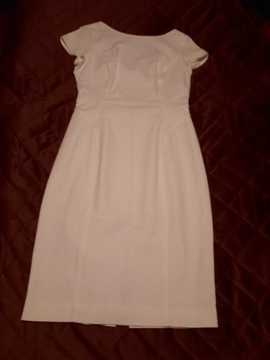 Biała letnia sukienka Hexeline 36