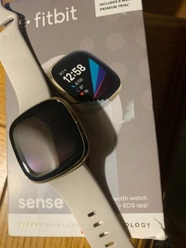 SMARTWATCH FITBIT Sense Pale Yellow Gold White