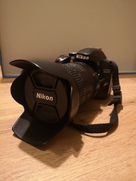 Nikon D3200 +Nikkor 18-200