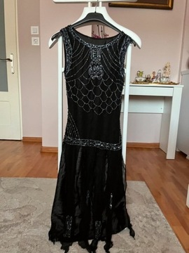 Piękna sukienka Ramiona34 cm Długość100 cm Pas33cm
