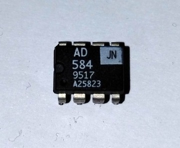AD584 Analog Devices. Wylut.