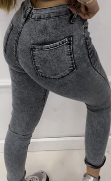 Jeansy spodnie z kieszeniami 