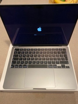 Apple MacBook Air M2