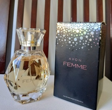 Avon Femme 50 ml woda damska