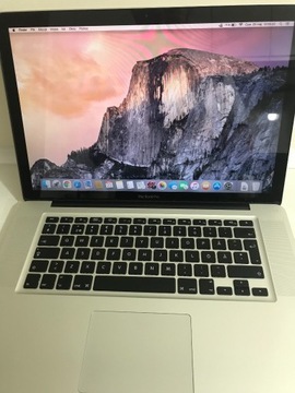 Laptop Apple Macbook  Pro A1286 ,2010 rok