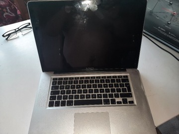 Laptop MacBook Pro A1286 15,6 " Intel Core i7 