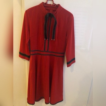 Sukienka czerwona elegancka 36 S