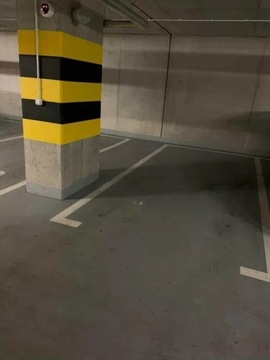 Miejsce garażowe (parking) Bliska Wola