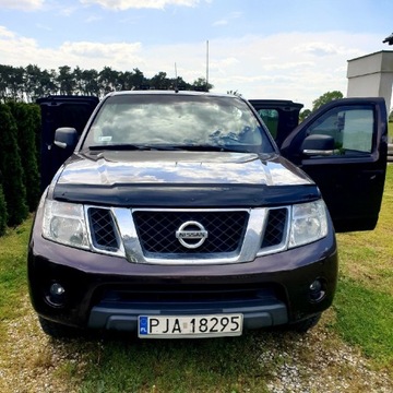 Nissan Navara D40