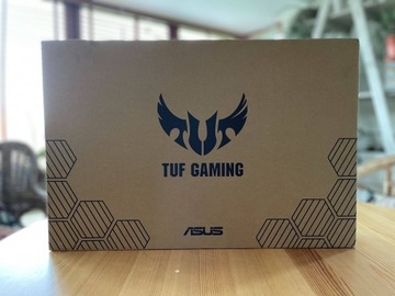 Laptop Asus TUF Gaming Ryzen 7, Stan idealny. 