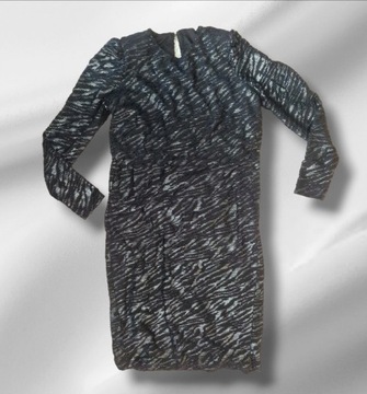 Czarna sukienka srebrne wstawki, śliczna roz M