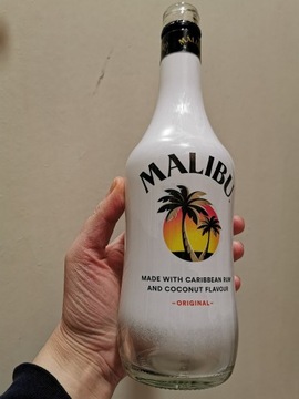 Pusta butelka po Malibu z nakrętką 500 ml