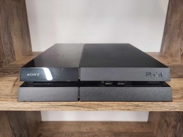 Konsola Sony PS4 FAT CUH-1003A 512GB SSD czarna