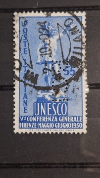 Włochy Mi 792 UNESCO Perfin