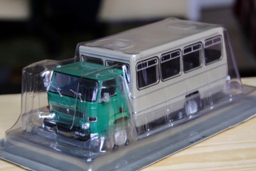 Star 28 29 Osinobus 1:43 nowy