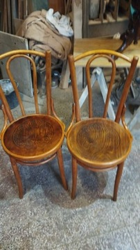 Krzesła thonet x2 sprzedam 