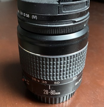 Obiektyw Canon, 28-80, EF, plus filtr UV. 