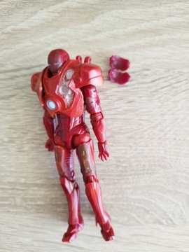 Figurka iron man