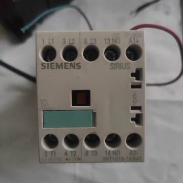 Siemens 3RT1015-1KB41stycznik 18A17-30VDC