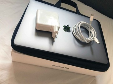 Mac Book Pro 2019 13" Touchbar 8 GB 128 GB SSD