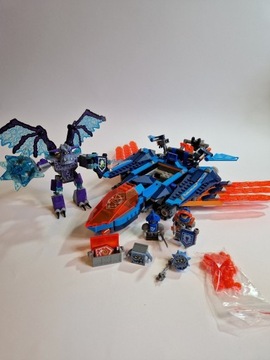 LEGO Nexo Knights 70351 - Blasterowy myśliwiec