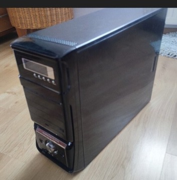 PC Asus M4A77TD Pro/ AMD Phenom II X2 / AMD HD5700