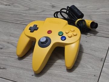 Nintendo 64 / PAD / Żółty / BDB / Gwarancja rozruchowa