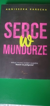 Serce w mundurze Agnieszka Karecka + gratis