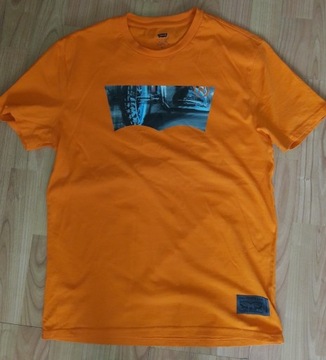 Pomarańczowa męska koszulka t-shirt Levis M