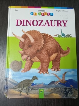 Wiedza na medal Dinozaury