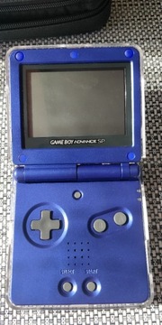 Konsola Game Boy Advance SP z dodatkami