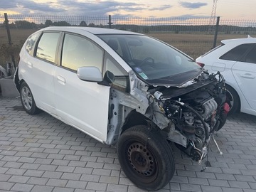 Honda jazz 2012 karoseria z wnętrzem 