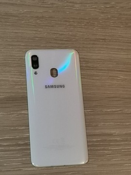 Klapka baterii Samsung A40 biała oryginalna