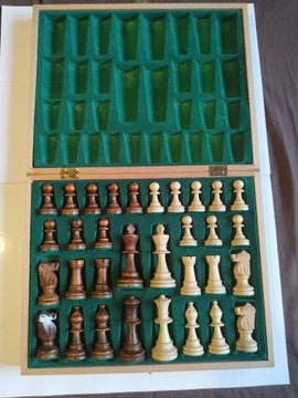 Kaseta z figurami szachowymi Staunton nr 5