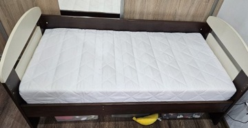 Łóżko dziecięce z materacem 80x 140cm