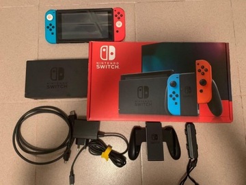 Nintendo switch v2 32GB Mario Kart x4 razy uzyciu!