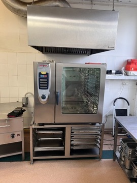 Piec konwekcyjno-parowy RATIONAL SCC 102G