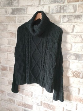Czarny akrylowy gruby sweter z golfem M L 