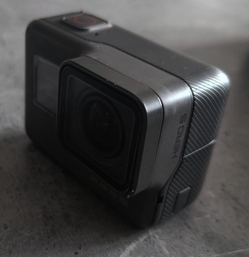 GoPro 5 black + pilot + akcesoria