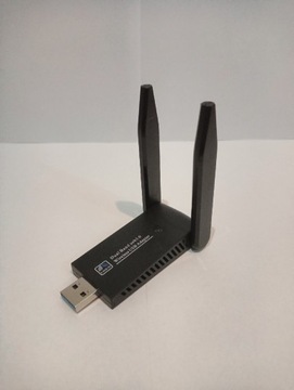 Dwuzakresowy adapter USB Wi-Fi 2,4/5 GHz 1300 Mbps