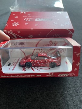 INNO64 Ferrari F40 LBWK Christmas Hot Wheels