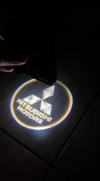 LED logo Projektor Lampki drzwi MITSUBISHI i inne 