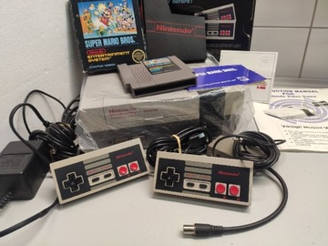 Nintendo NES - dla kolekcjonera - super Mario - box