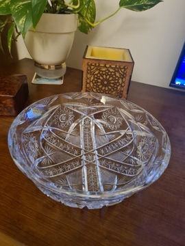Piękna kryształowa misa bomboniera